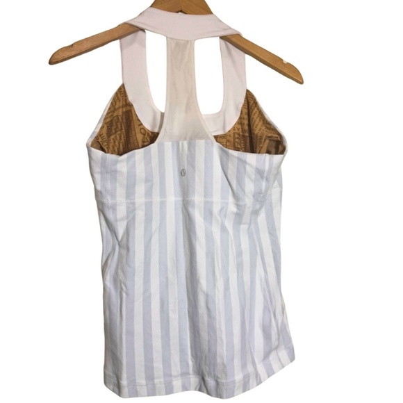 Lululemon White & Blue Striped Scoop Neck Racerback Tank – Size 12 - Picture 3 of 10